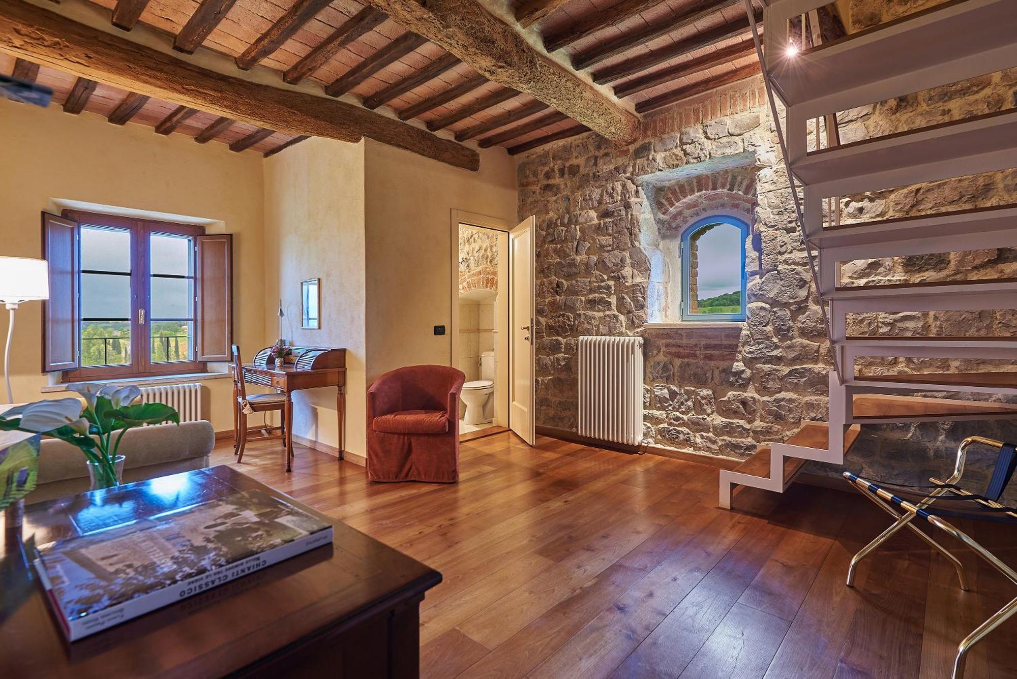 كاستيلْنْوافو بيراردين La Gazzara Castell'In Villa المظهر الخارجي الصورة