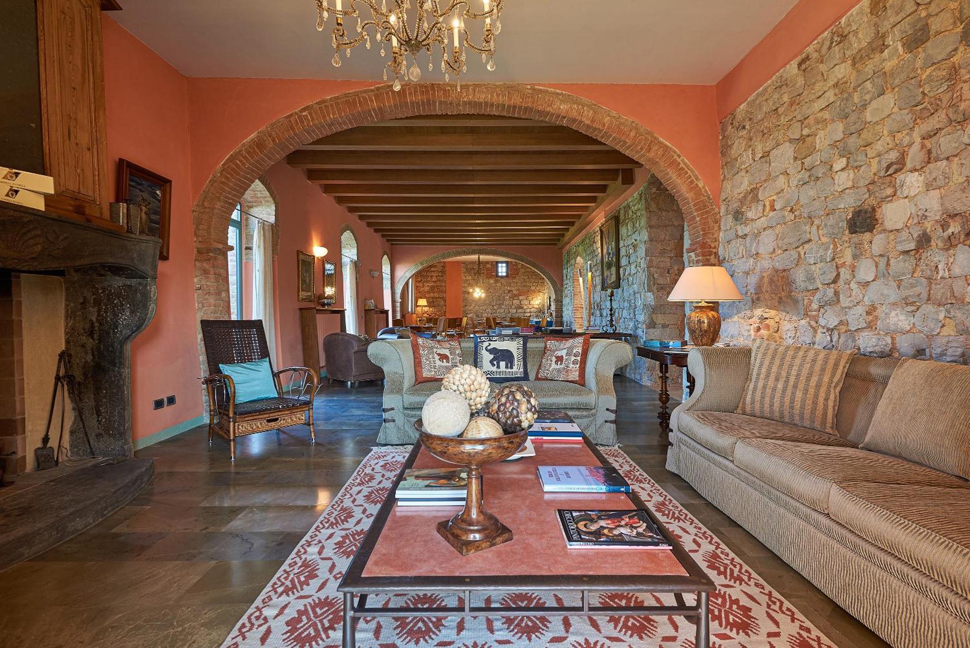 كاستيلْنْوافو بيراردين La Gazzara Castell'In Villa المظهر الخارجي الصورة